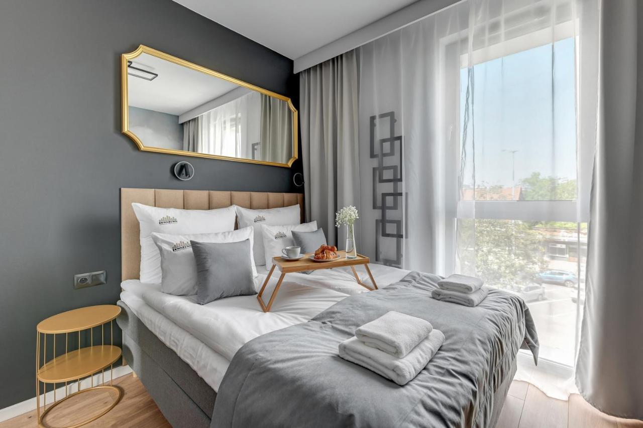 City Center Garden Gates Boutique By Downtown Apartments 그단스크 외부 사진