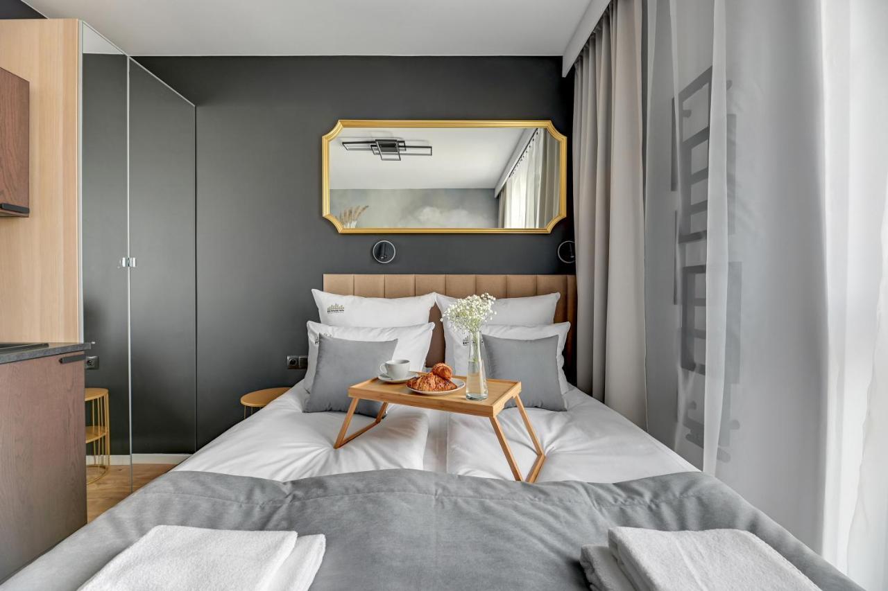 City Center Garden Gates Boutique By Downtown Apartments 그단스크 외부 사진
